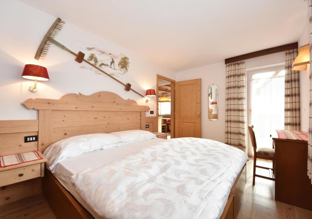 Villa Mirabell カヴァレーゼ エクステリア 写真